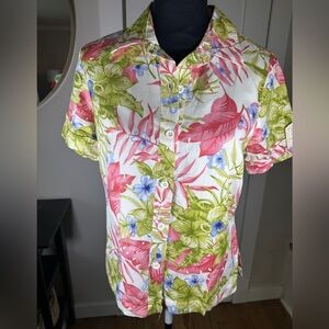 VINTAGE Jaclyn smith floral  Button-Up Shirt